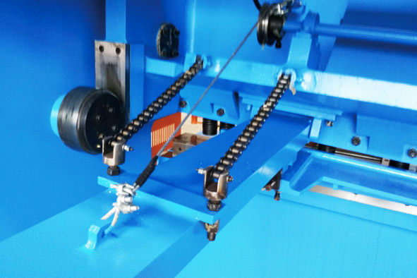 關(guān)于折彎機液壓油路的保養事項...